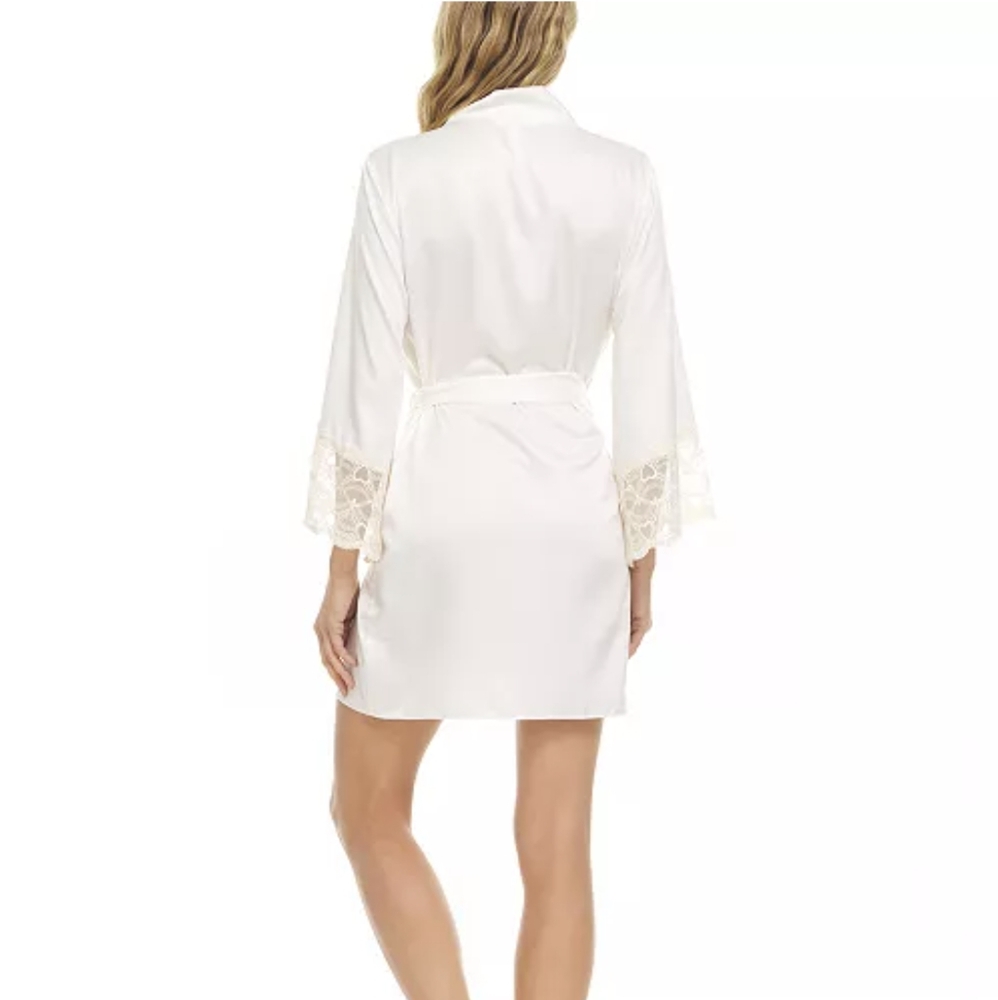 Flora Nikrooz Robe - Picture 3 of 3